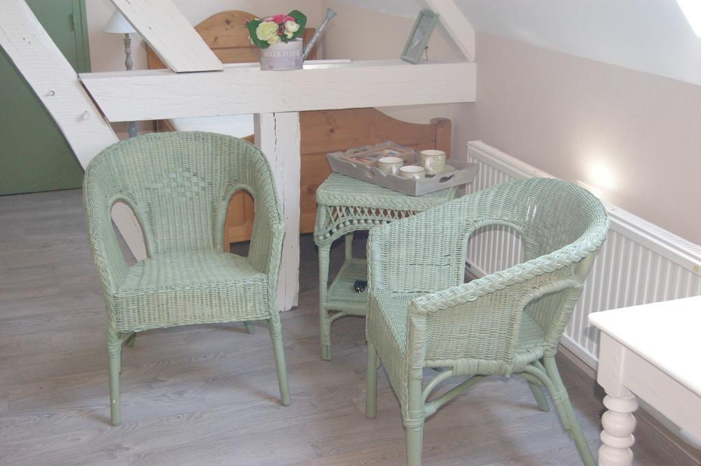 La Chaiserie La Croix-Saint-Leufroy Habitación foto