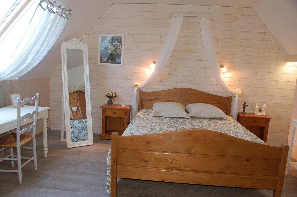 La Chaiserie La Croix-Saint-Leufroy Habitación foto