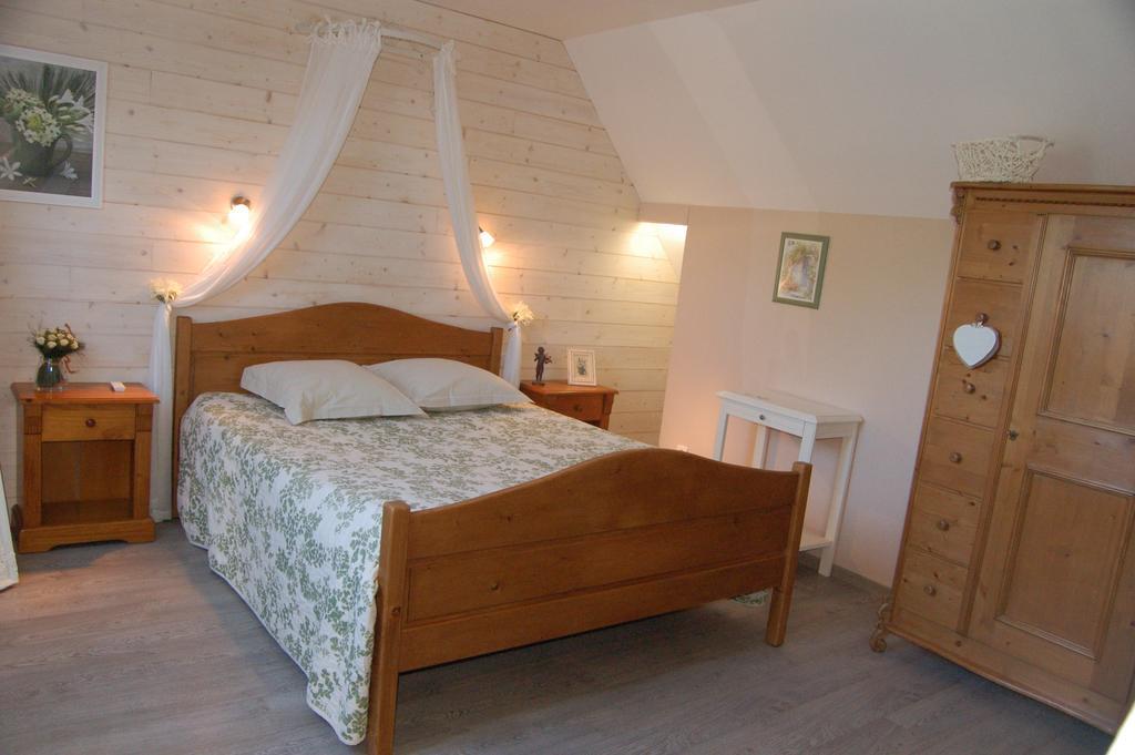 La Chaiserie La Croix-Saint-Leufroy Habitación foto