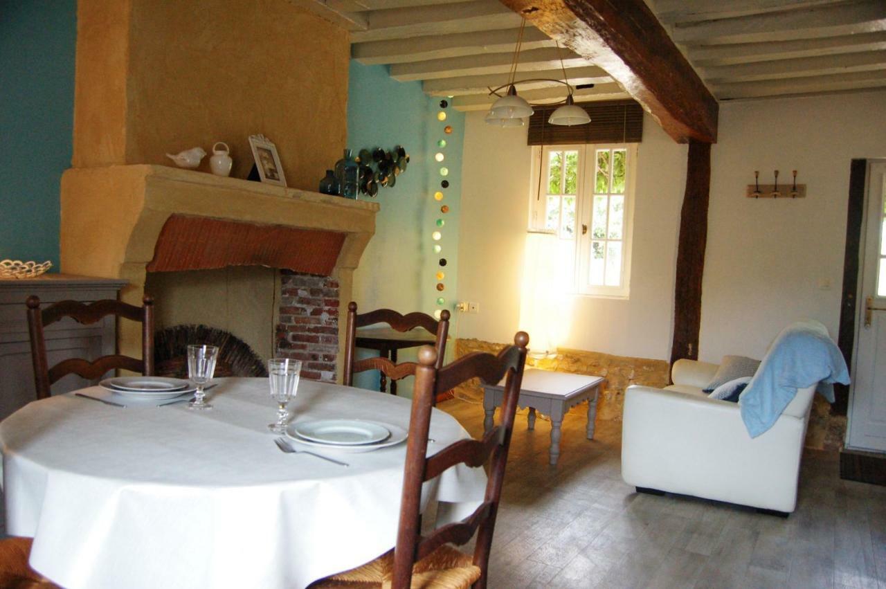 La Chaiserie La Croix-Saint-Leufroy Exterior foto